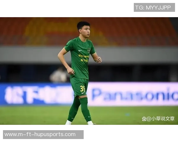 东亚杯激战再燃：中国队遗憾败给日本，张玉宁失单刀，伤退王钰栋，未来还值得期待