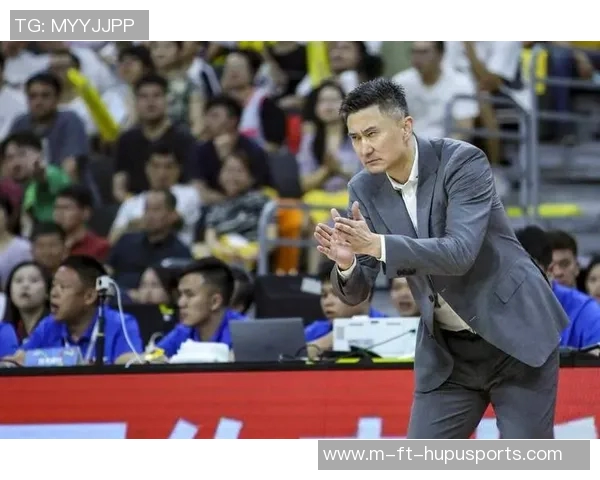 杜峰:阿联膝盖还有些酸痛过去一年球队表现不错 杜峰:阿联膝盖还有些酸痛过去一年球队表现不错