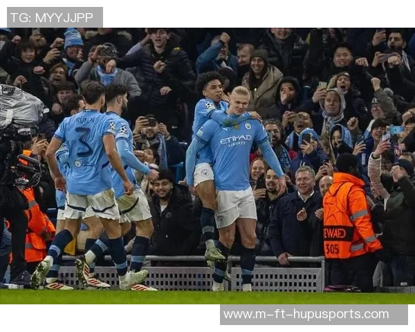 皇马主场1-2不敌曼城,赛后伯纳乌球场响起嘘声 皇马主场1-2不敌曼城,赛后伯纳乌球场响起嘘声