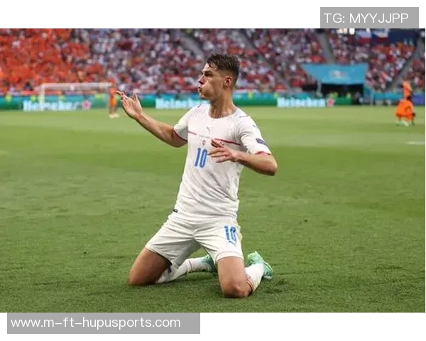 荷兰捷克携手晋级世界杯，法兰西青春闪耀胜法罗群岛——足球盛宴的激情时刻